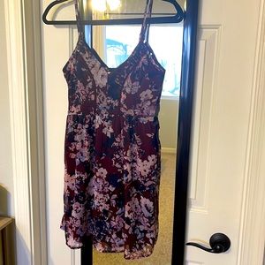 TILLY’s Floral Mini Dress ~ Small